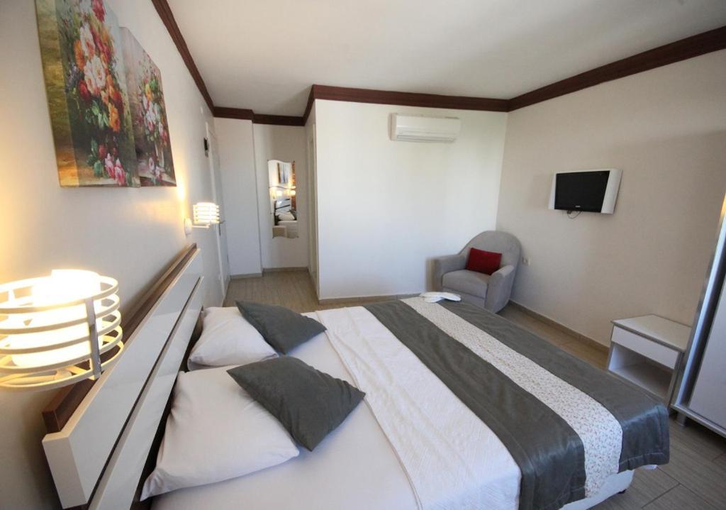 Lavinya Otel Бозджаада Экстерьер фото