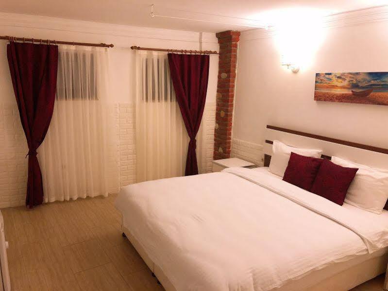 Lavinya Otel Бозджаада Экстерьер фото